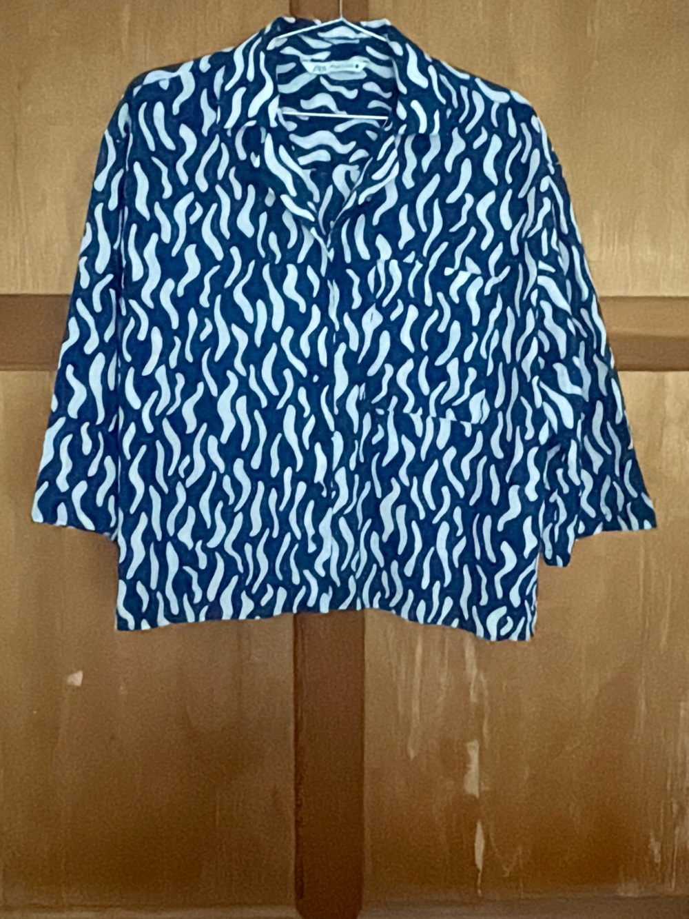 Zara Navy and White Abstract Button-Up Shirt